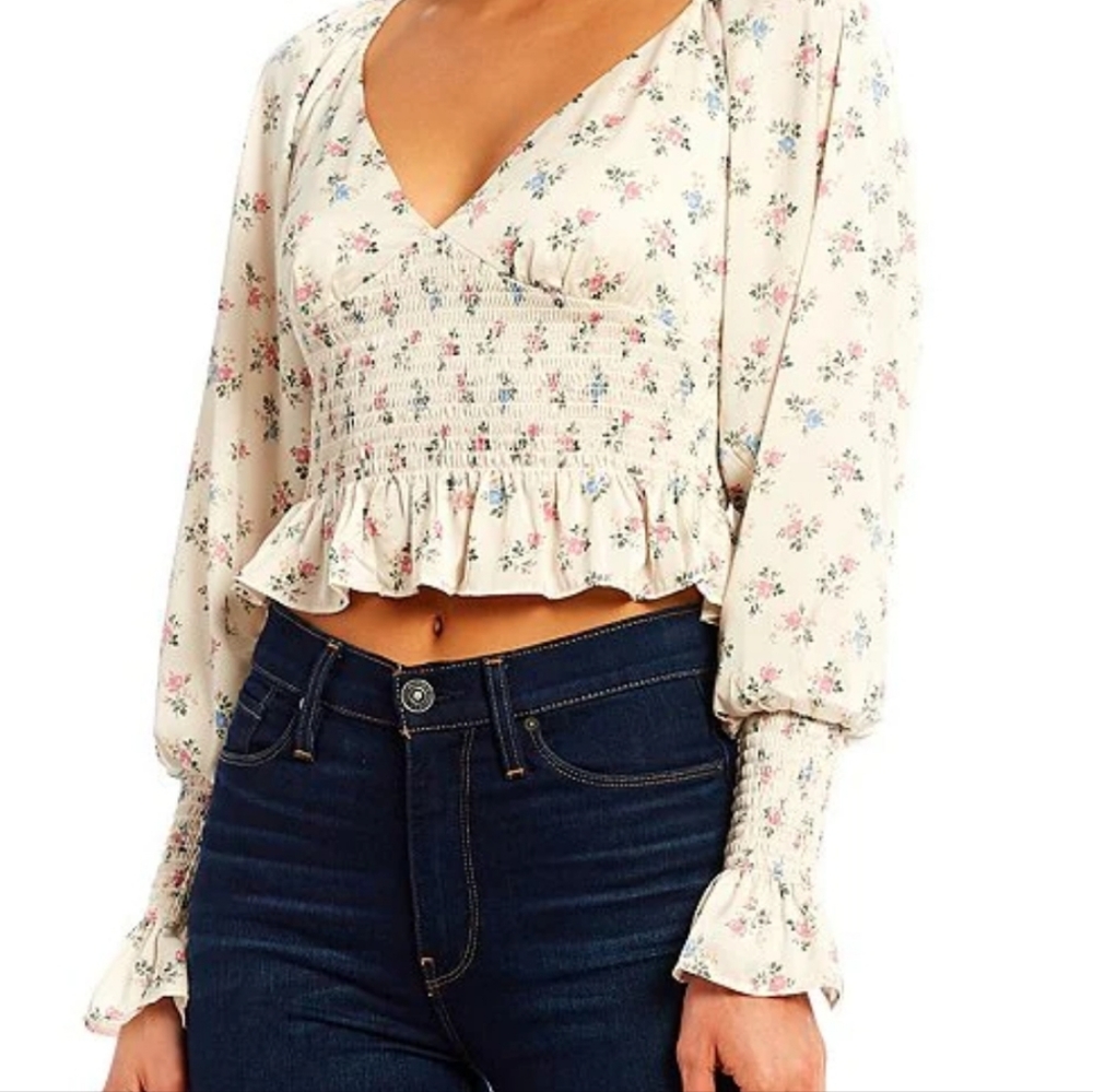 Wayf floral balloon sleeve floral top
